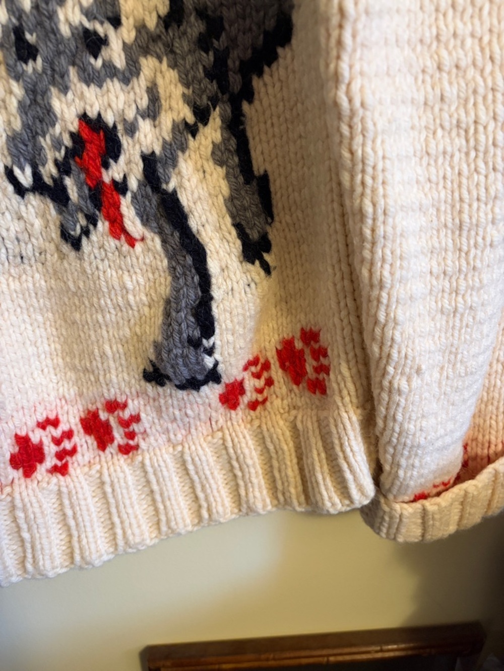 Vintage Mary Maxim Wolf Cowichan Sweater - Picture 3 of 8